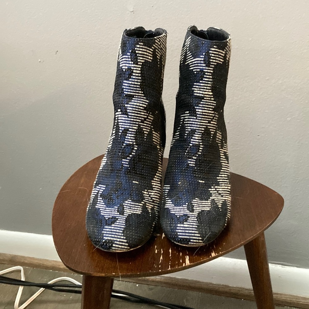 Sole Society Blue Flower Booties